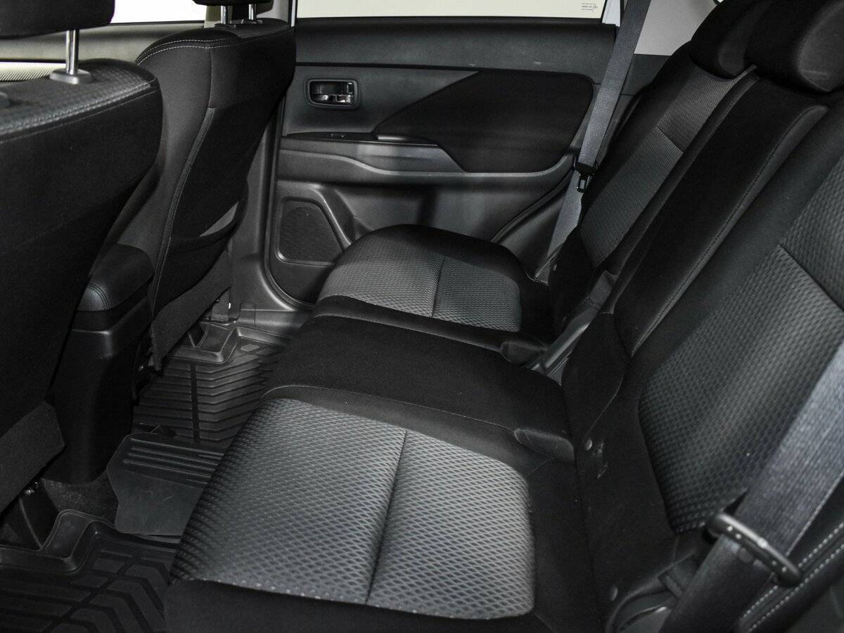 Купить Mitsubishi Outlander, 2018, 69 473 км, фото №14