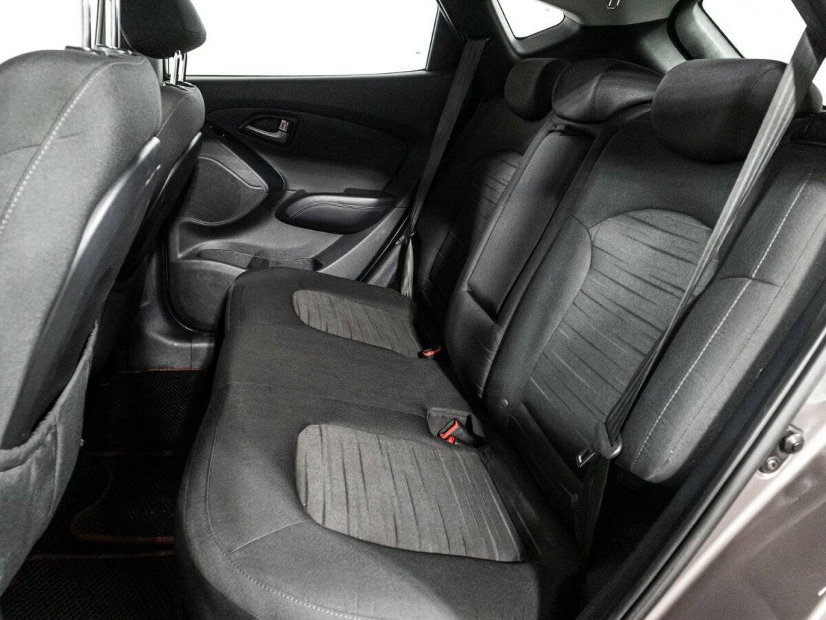 Купить Hyundai ix35, 2013, 180 790 км, фото №10