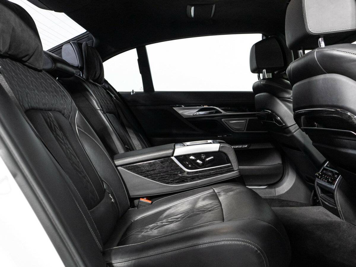 Купить BMW 7 серии Long 730Ld xDrive, 2016, 255 197 км, фото №10