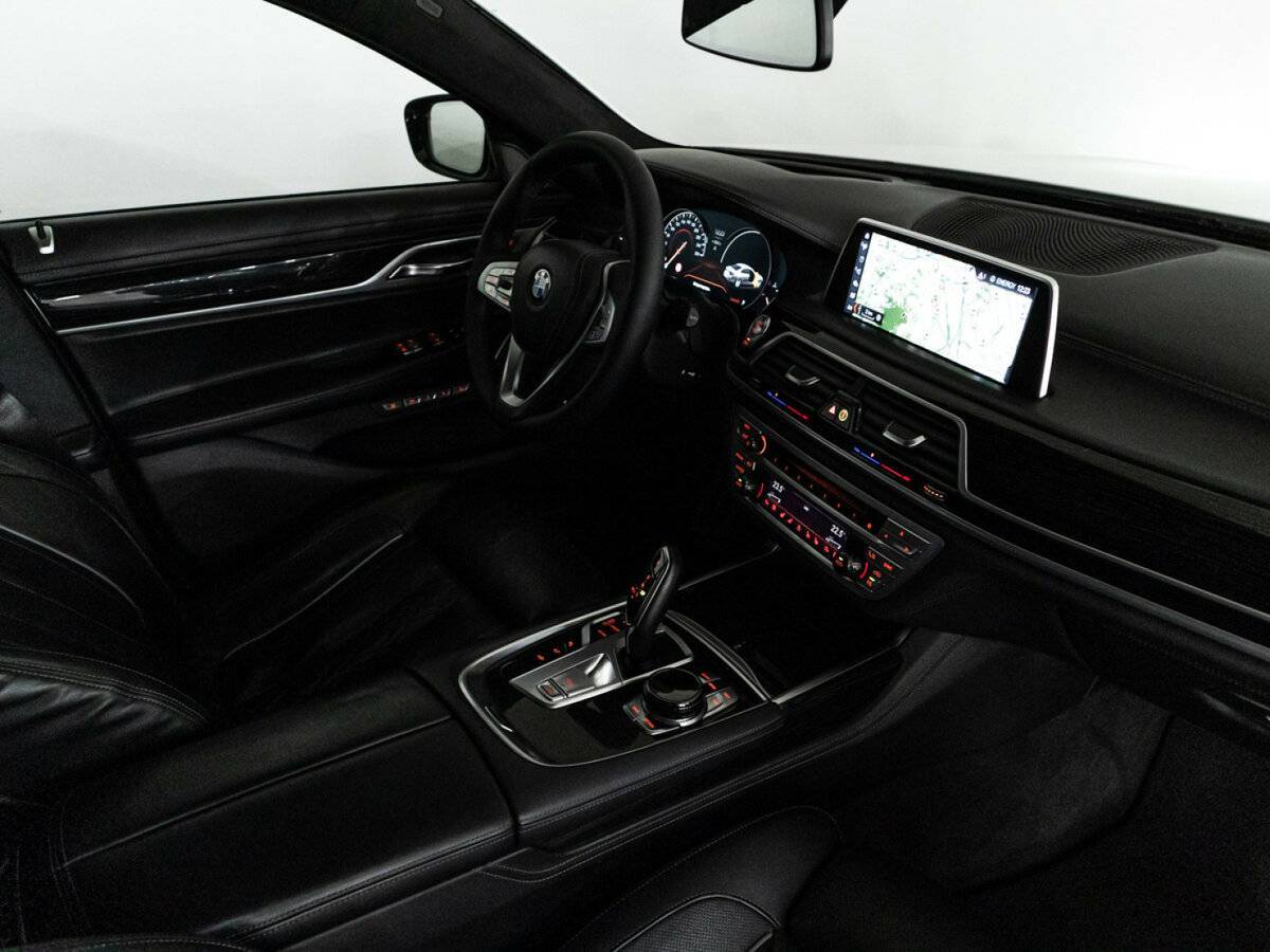 Купить BMW 7 серии Long 730Ld xDrive, 2016, 255 197 км, фото №33