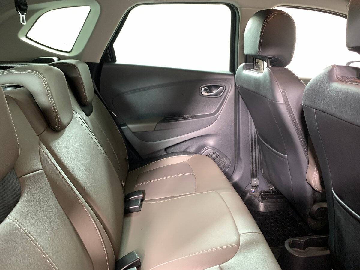 Купить Renault Kaptur, 2018, 75 920 км, фото №17