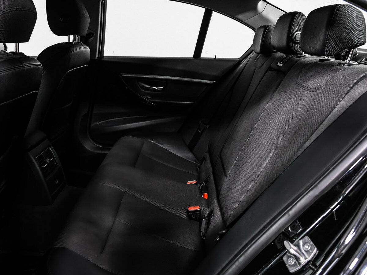 Купить BMW 3 серии 320d xDrive, 2016, 100 400 км, фото №14