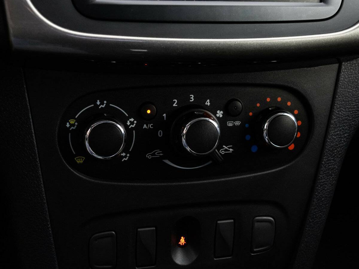 Купить Renault Sandero Stepway, 2022, 65 674 км, фото №13