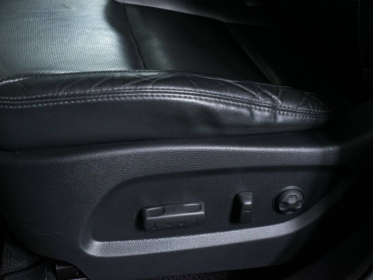 Купить Hyundai Santa Fe Grand, 2017, 156 000 км, фото №18