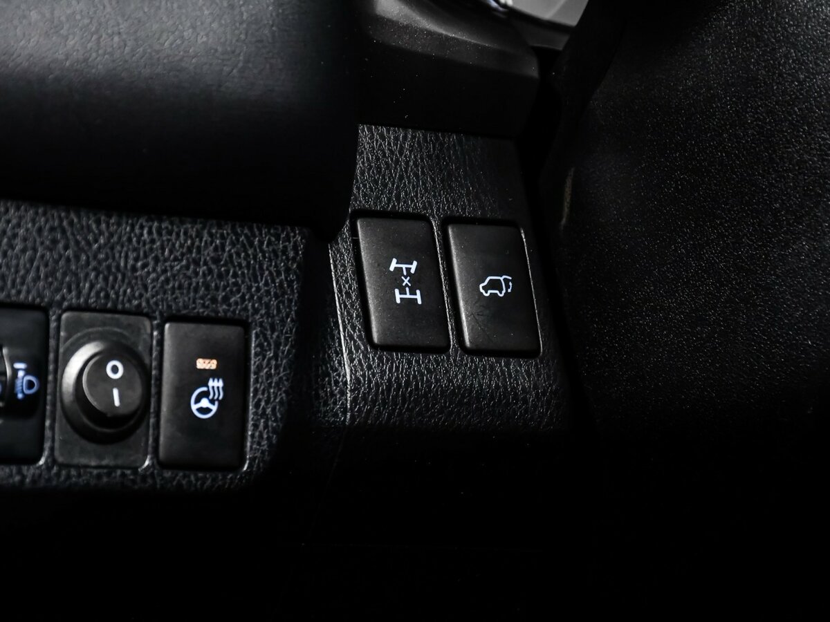 Купить Toyota RAV4 IV (XA40) Рестайлинг, 2016, 93 450 км, фото №13