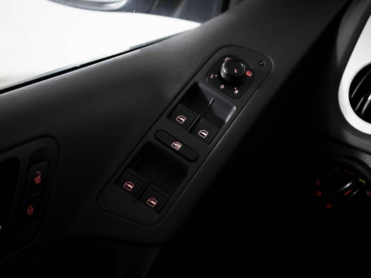 Купить Volkswagen Tiguan I Рестайлинг, 2016, 68 764 км, фото №25