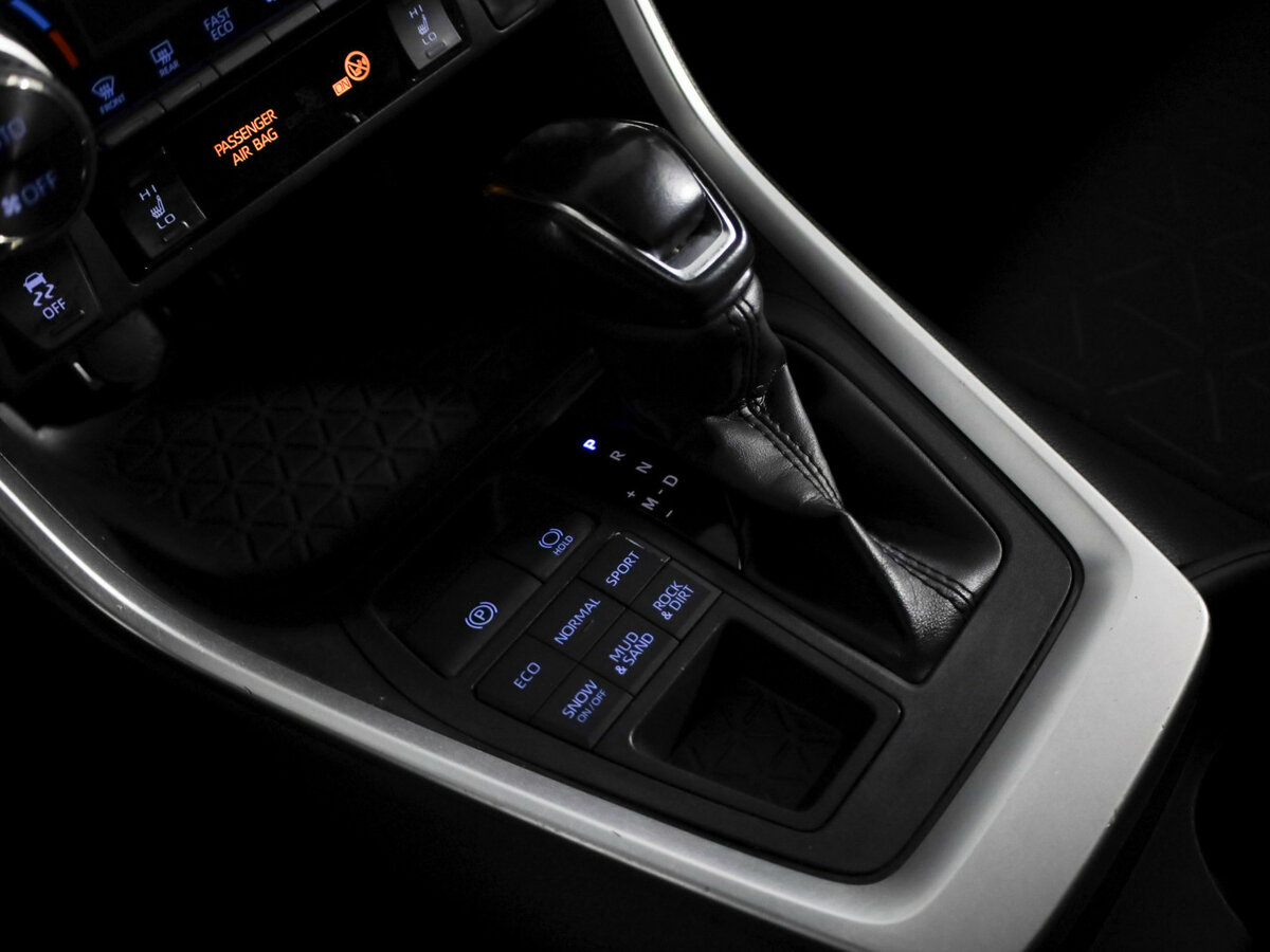 Купить Toyota RAV4 V (XA50), 2019, 225 569 км, фото №20