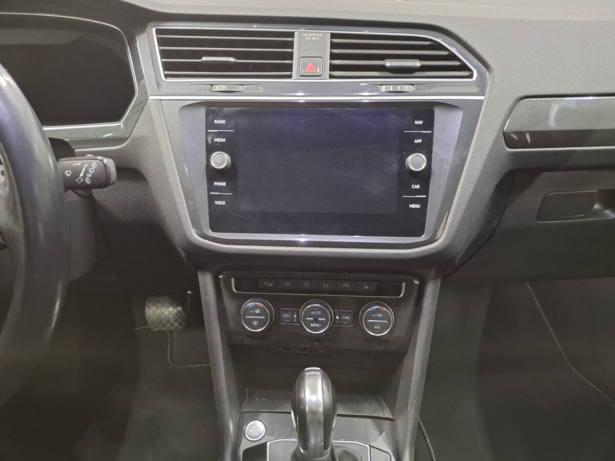 Купить Volkswagen Tiguan II, 2018, 164 822 км, фото №15