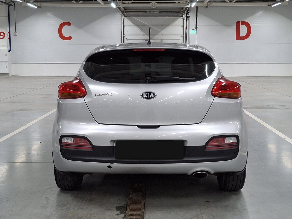 Купить Kia Ceed II, 2013, 187 209 км, фото №6