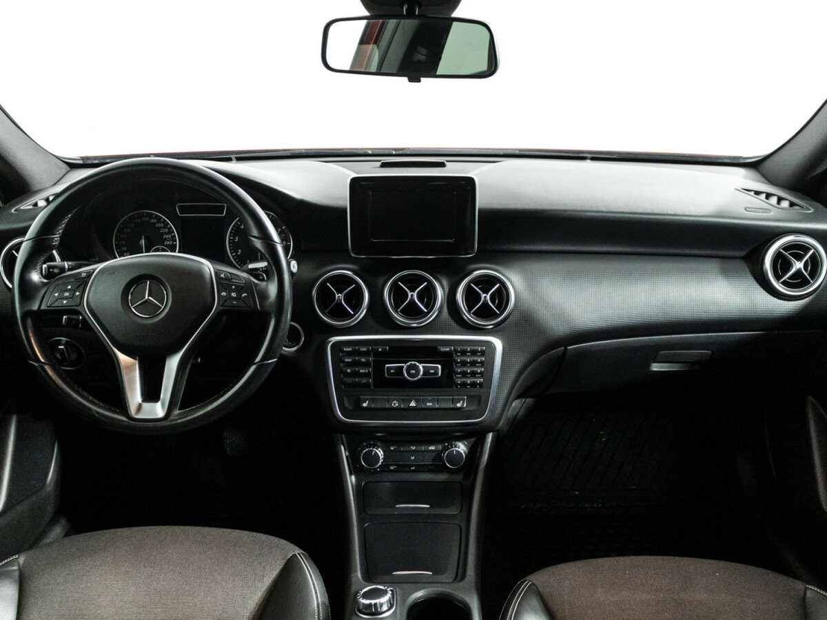 Купить Mercedes-Benz A-Класс 180 III (W176), 2014, 110 594 км, фото №13