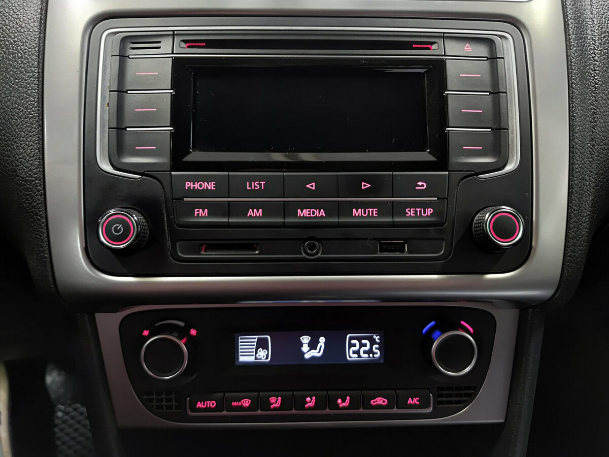 Купить Volkswagen Polo V Рестайлинг, 2016, 140 061 км, фото №14