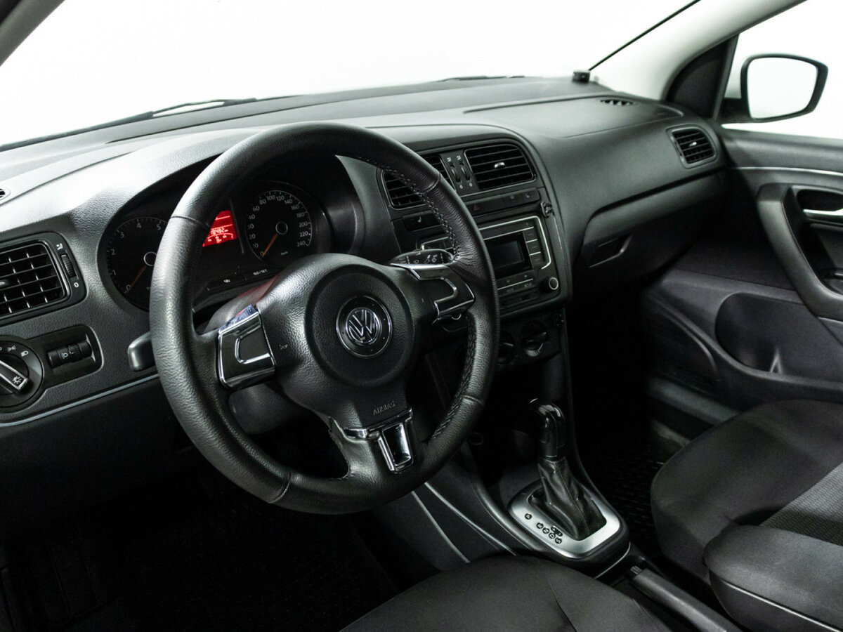Купить Volkswagen Polo V, 2013, 218 450 км, фото №11