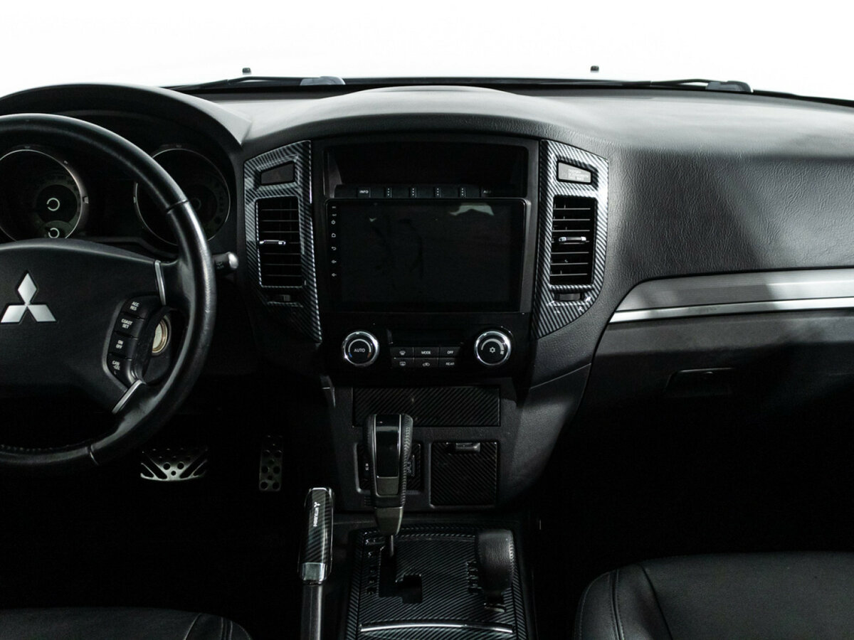 Купить Mitsubishi Pajero IV Рестайлинг 2, 2015, 107 291 км, фото №12