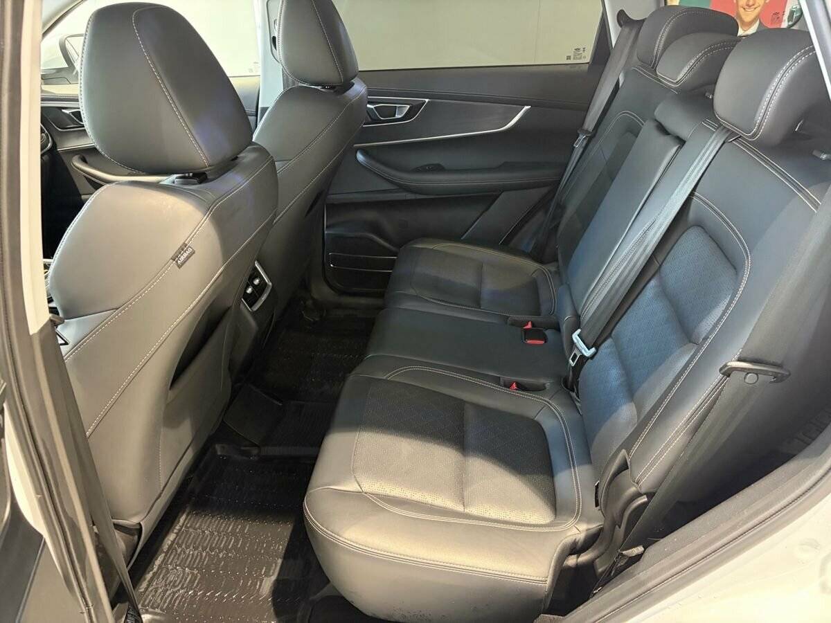 Купить Chery Tiggo 8 I Рестайлинг, 2023, 33 300 км, фото №9