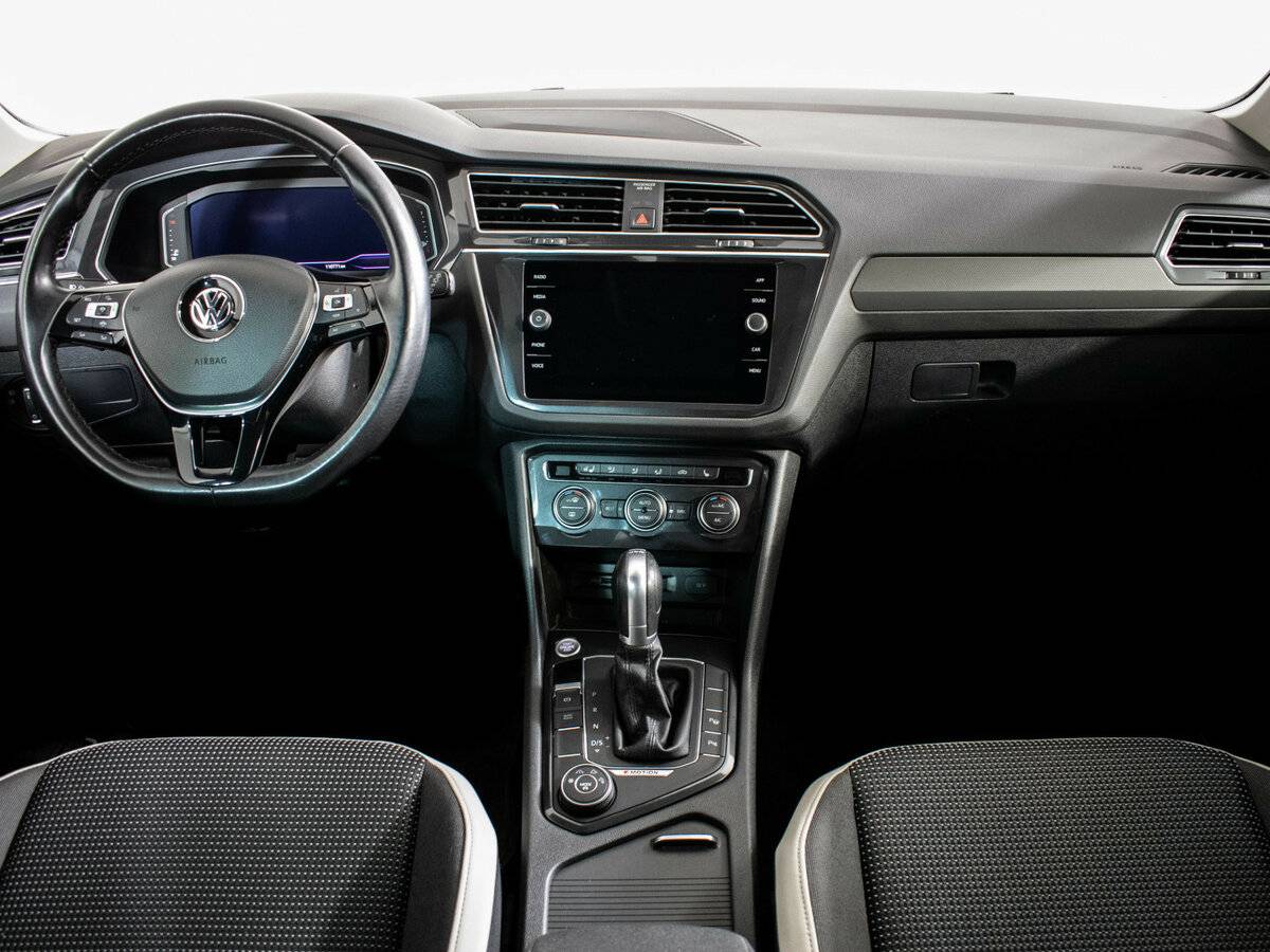 Купить Volkswagen Tiguan II, 2019, 110 764 км, фото №10