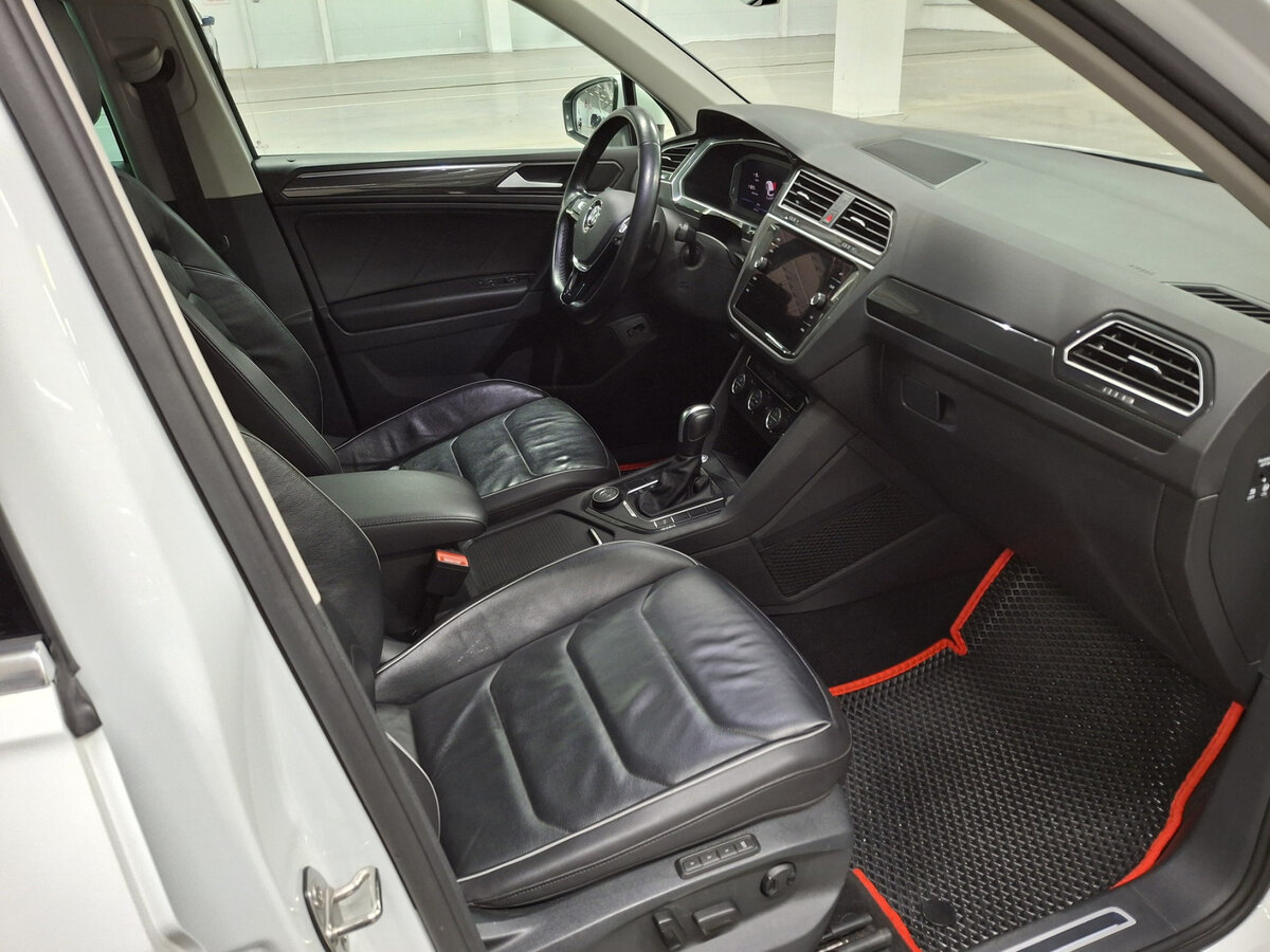 Купить Volkswagen Tiguan II, 2020, 95 642 км, фото №11