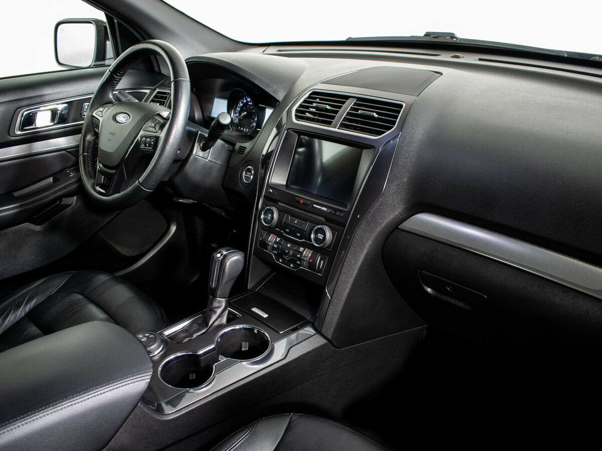Купить Ford Explorer V Рестайлинг 2, 2018, 110 837 км, фото №11
