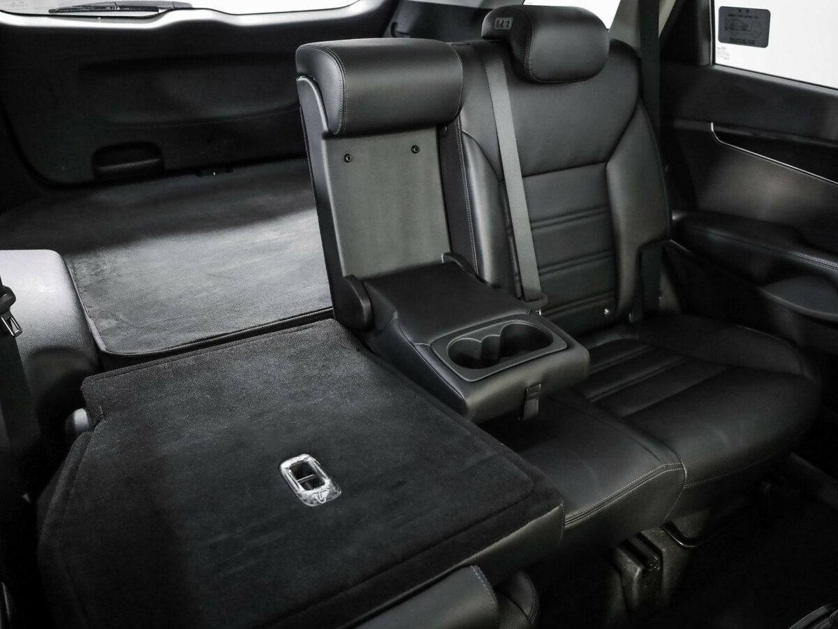 Купить Kia Sorento 8-speed III Prime Рестайлинг, 2018, 114 280 км, фото №31